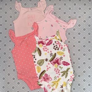 🛍 CUTE LITTLE BABIES ONESIES ( BUNDLE OF 4 ) SIZE 3 MONTHS